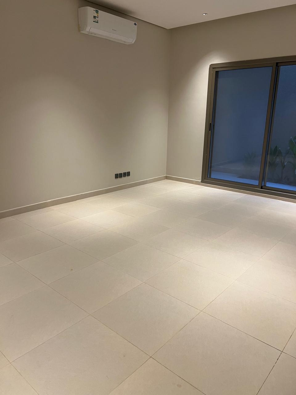 🏡 فيلا دور أرضي مستقل للتنازل – حي العارض – الرياض - صورة العقار 15