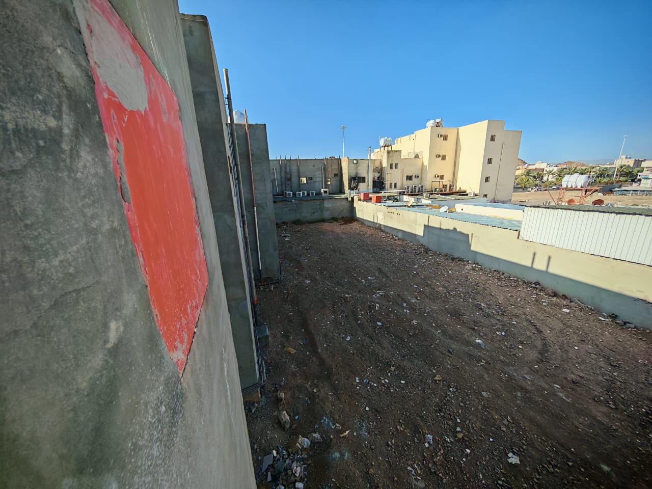 🏬 مجمع تجاري سكني للإيجار – حي البركة (الجرف) - صورة العقار 6