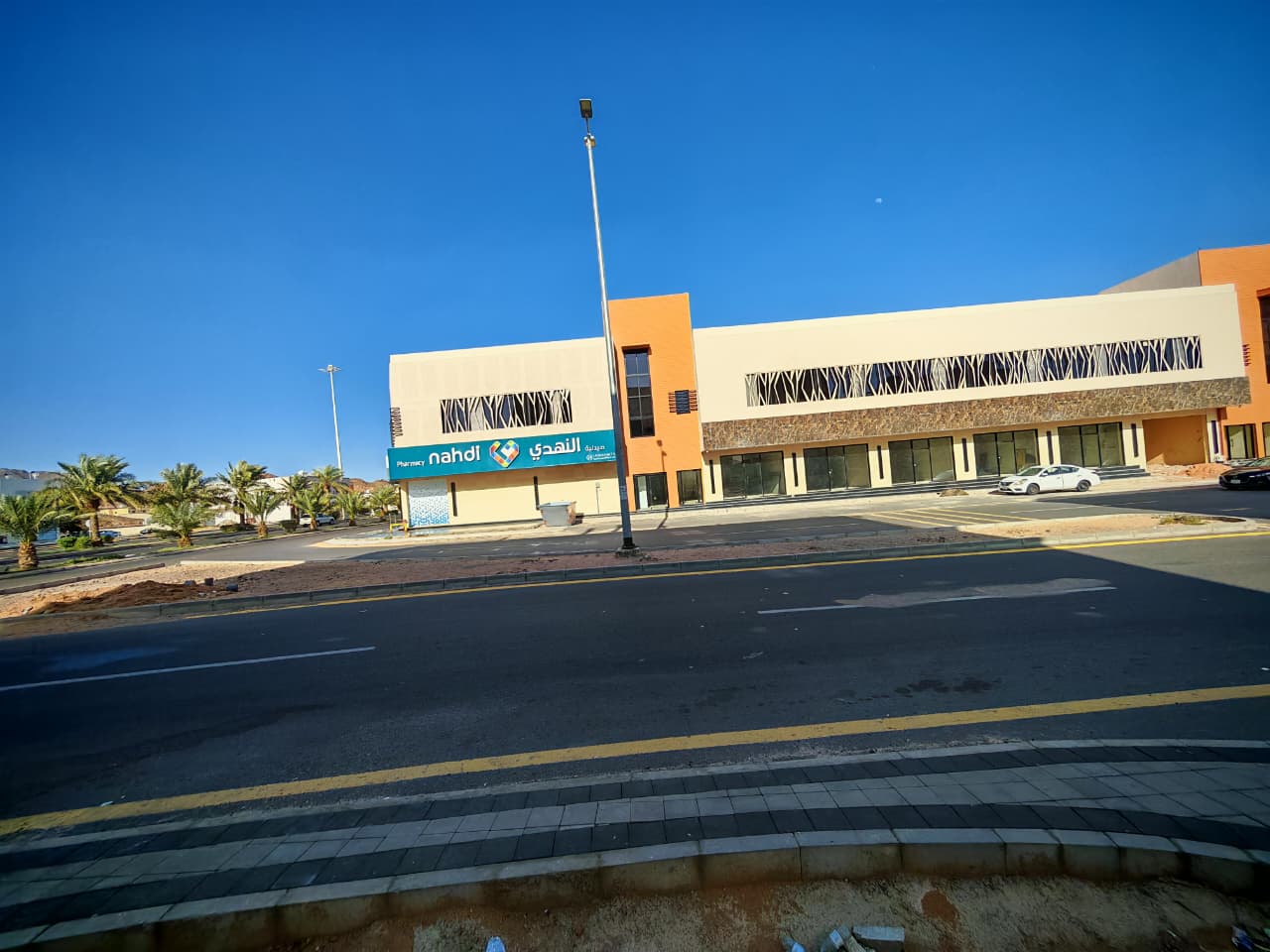 🏬 مجمع تجاري سكني للإيجار – حي البركة (الجرف) - صورة العقار 4