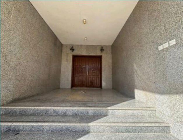 فيلا دورين للبيع في مخطط العنزي - حي جشم - صورة العقار 11