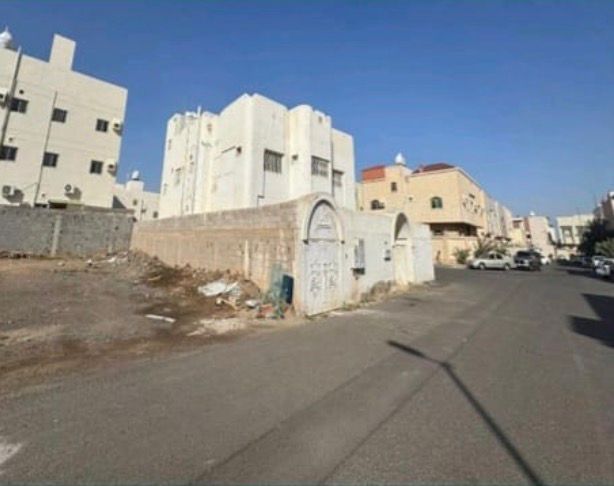 فيلا دورين للبيع في مخطط العنزي - حي جشم - صورة العقار 12