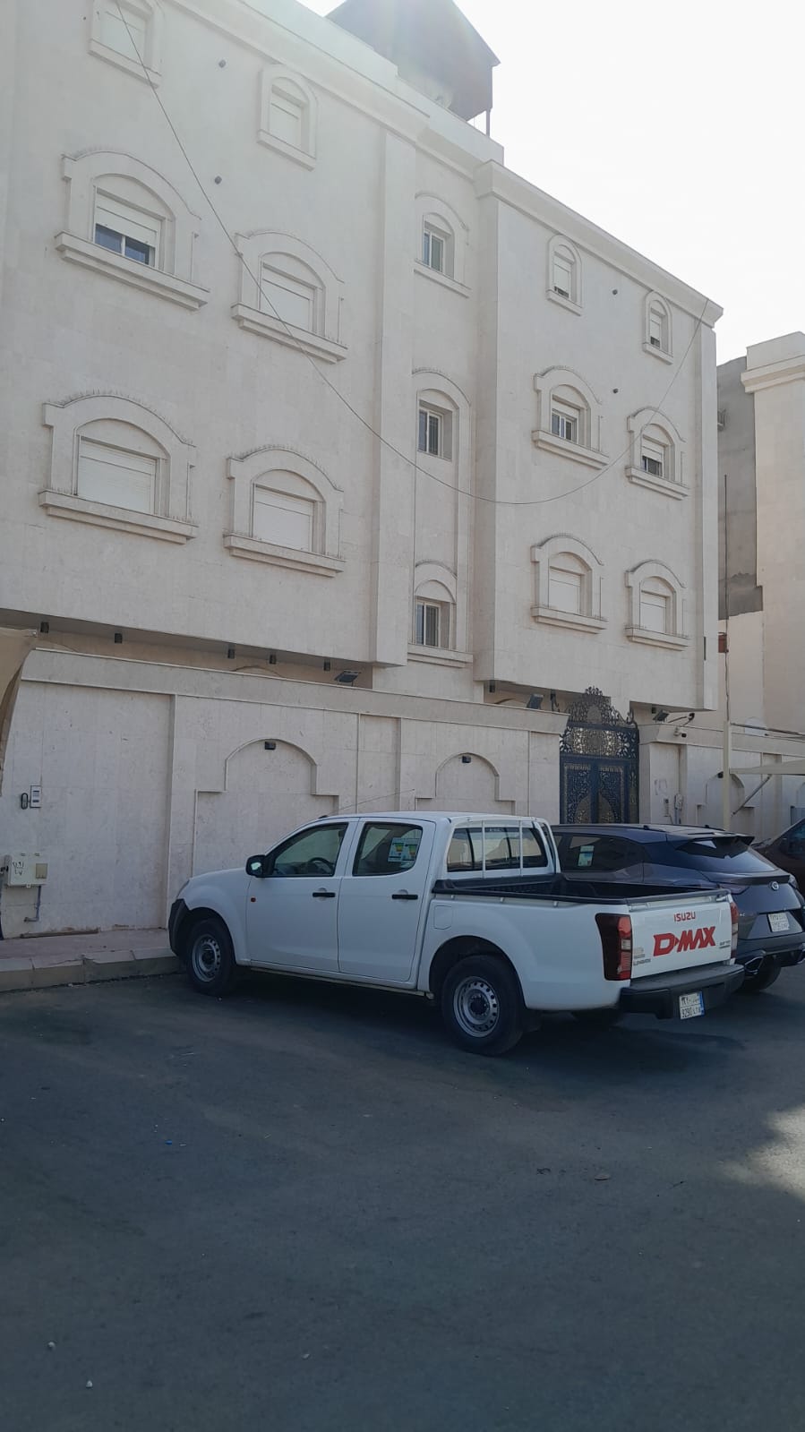 عمارة استثمارية مميزة للبيع في حي شظاة المدينة المنورة - صورة العقار 3