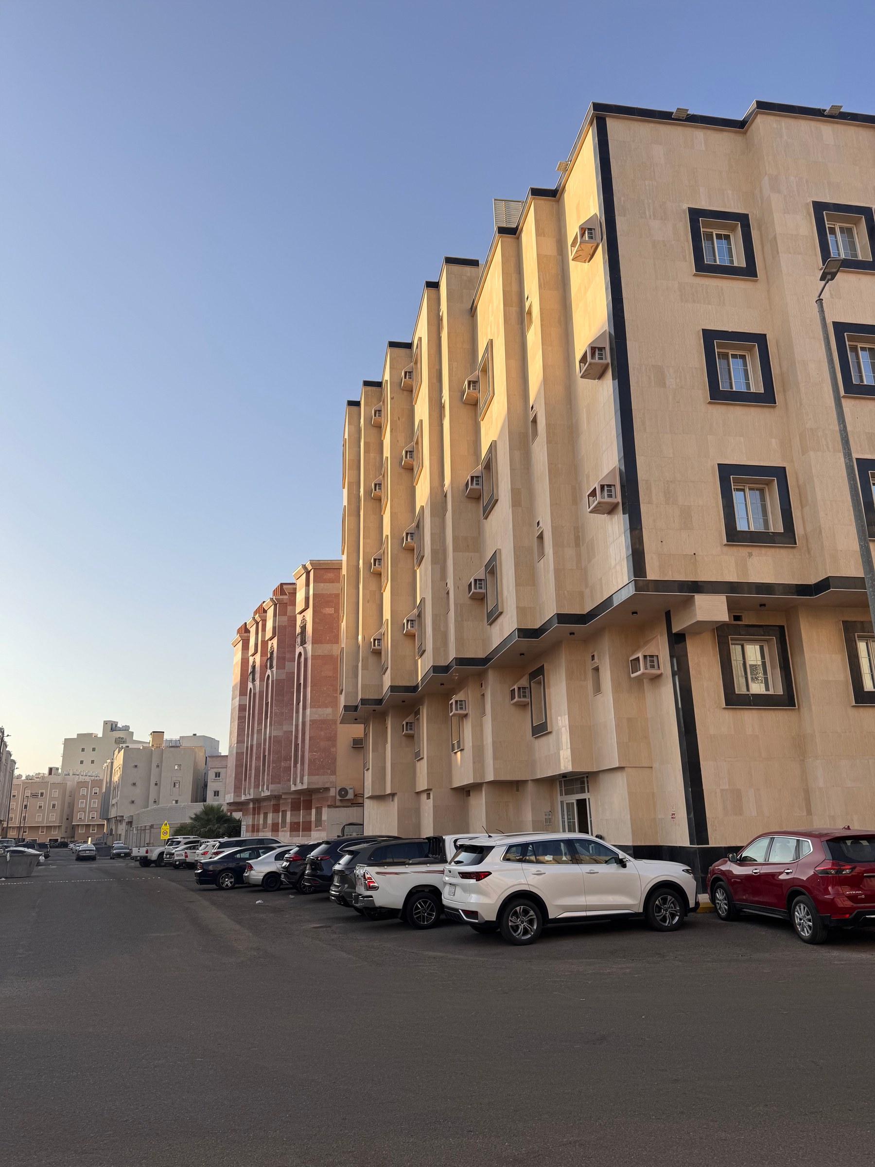 عمارة للبيع في حي الخالدية - مخطط درة السليمانية - صورة العقار 2