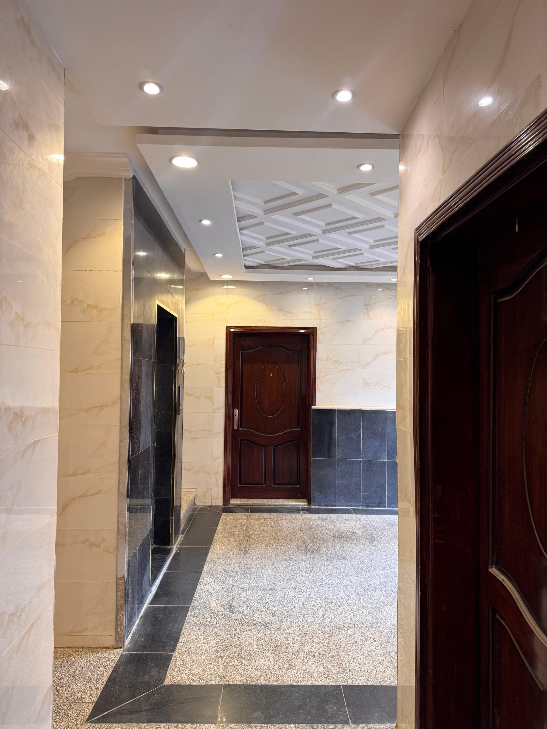 عمارة للبيع في حي الخالدية - مخطط درة السليمانية - صورة العقار 7