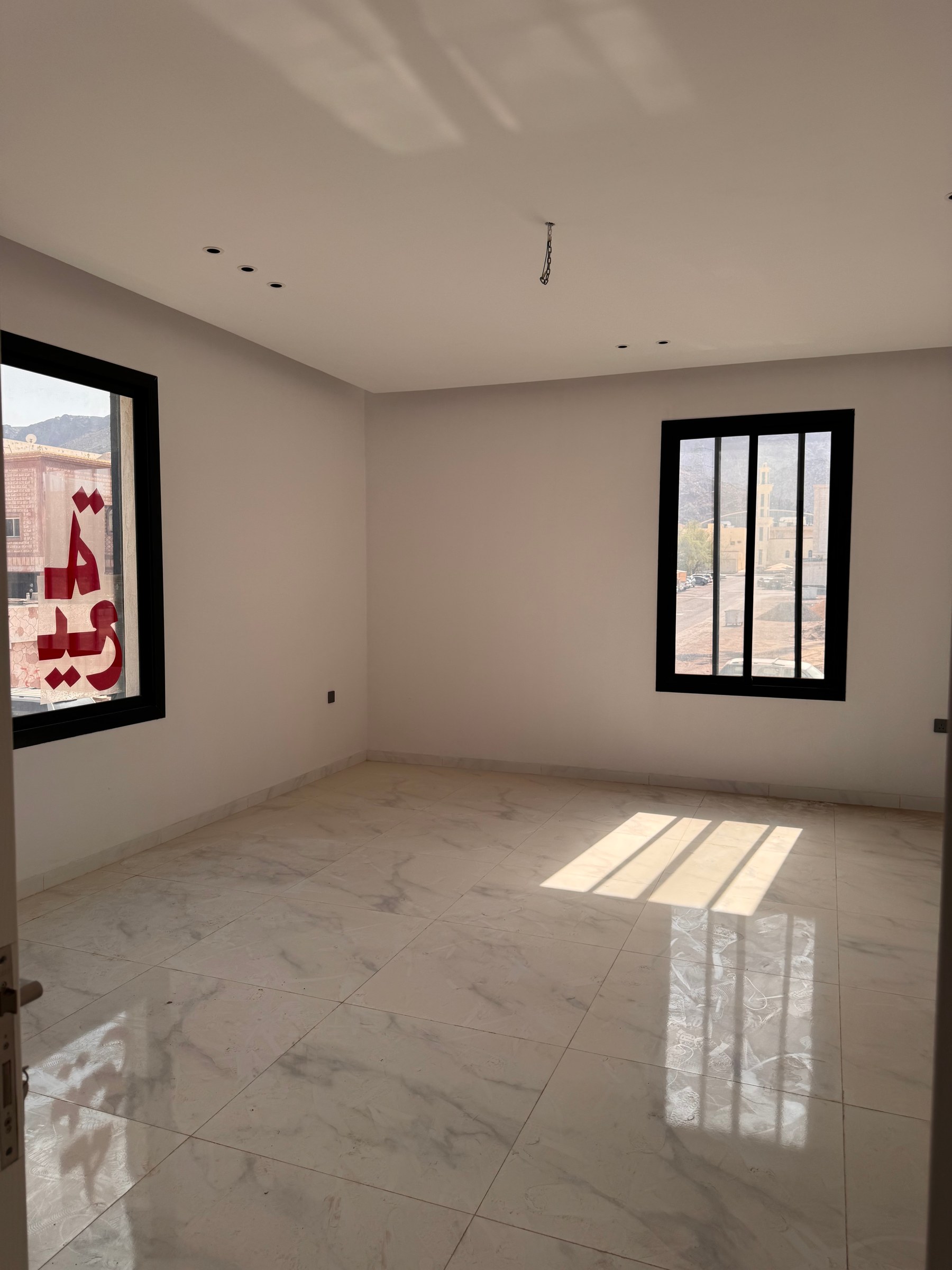 🏡 شقة دور ثاني للبيع – حي الجابرة (التلال) | المدينة المنورة - صورة العقار 8